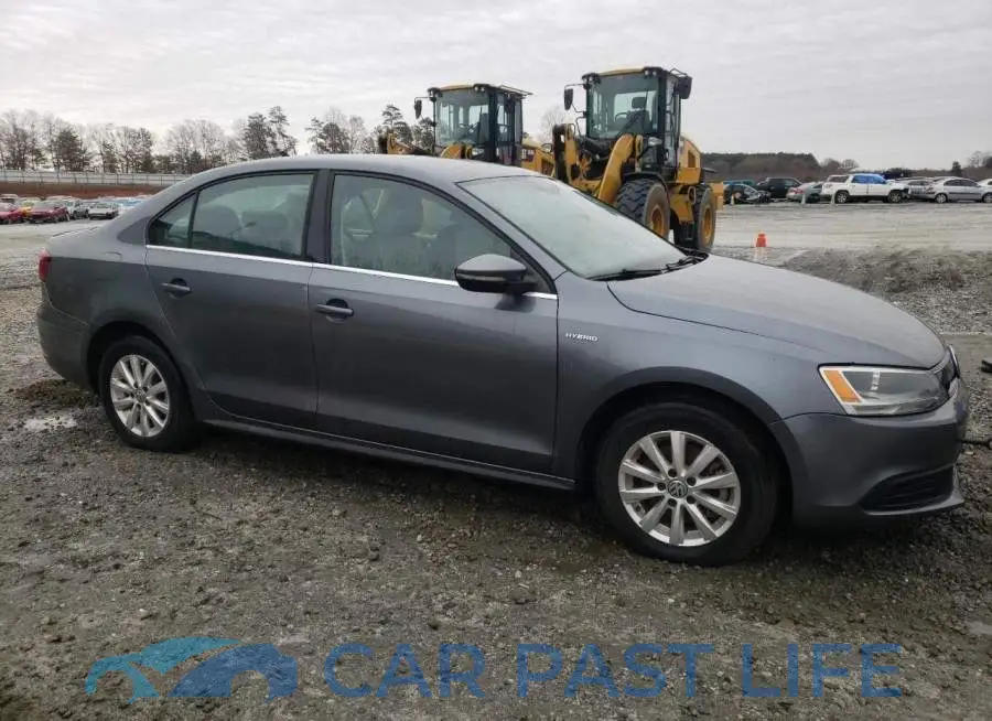 3VW637AJ2DM306781# 4