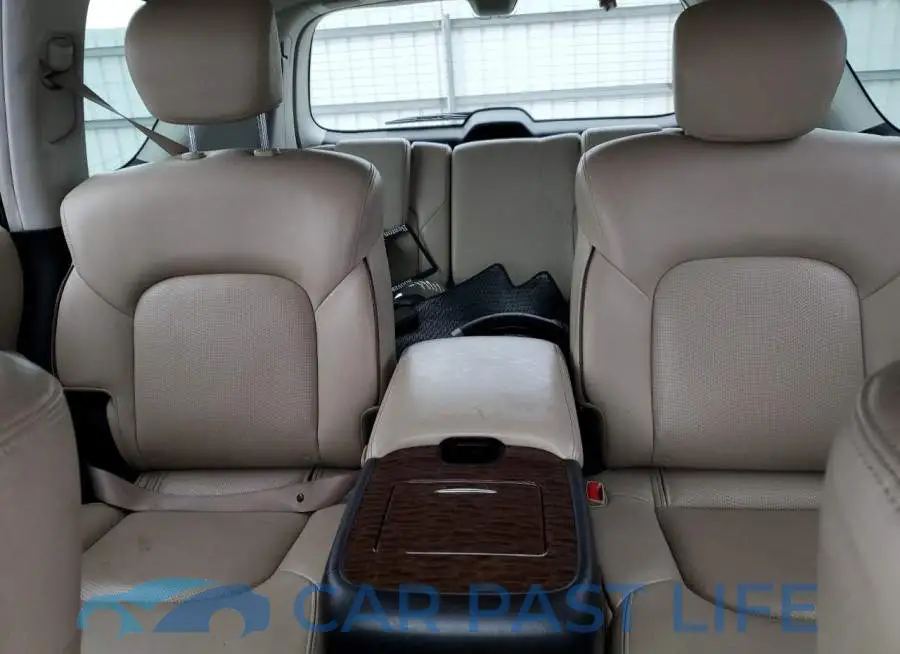 JN8AY2NF4J9330831# 10