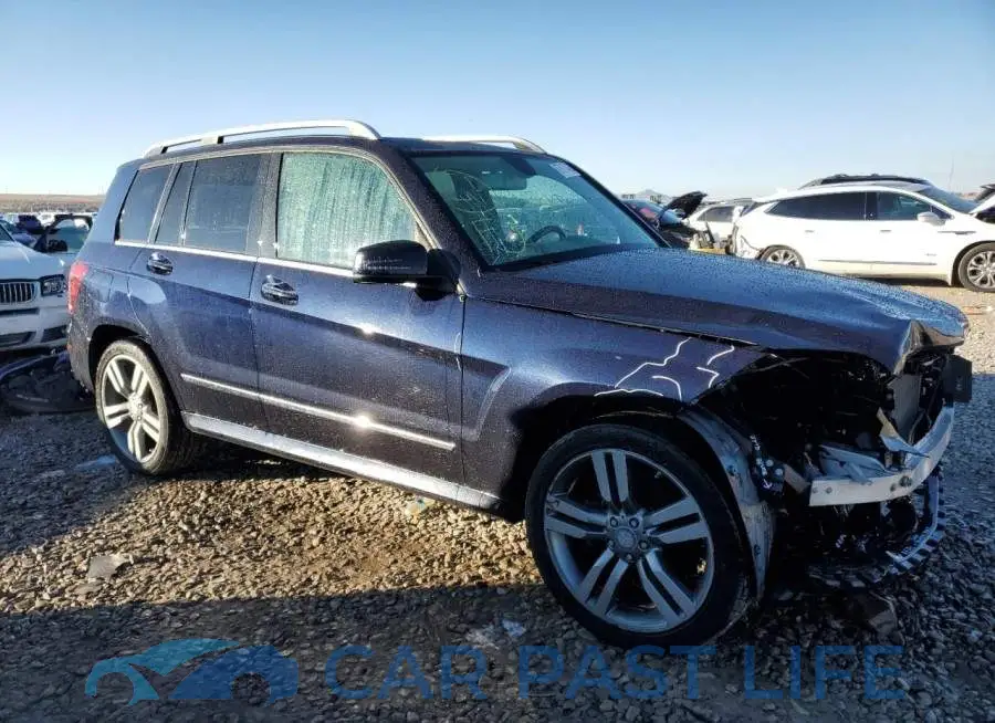 WDCGG8JBXDG035001# 4