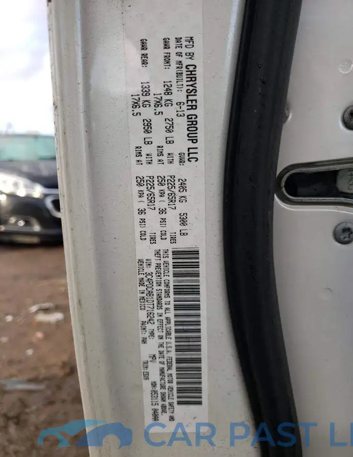 3C4PDCAB1DT716242# 13