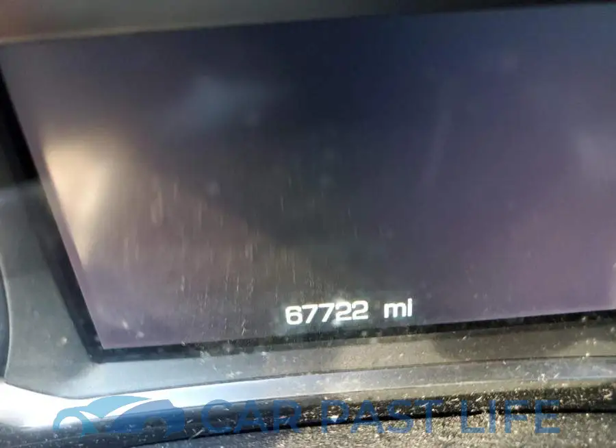 1G1ZE5SX5JF133781# 8