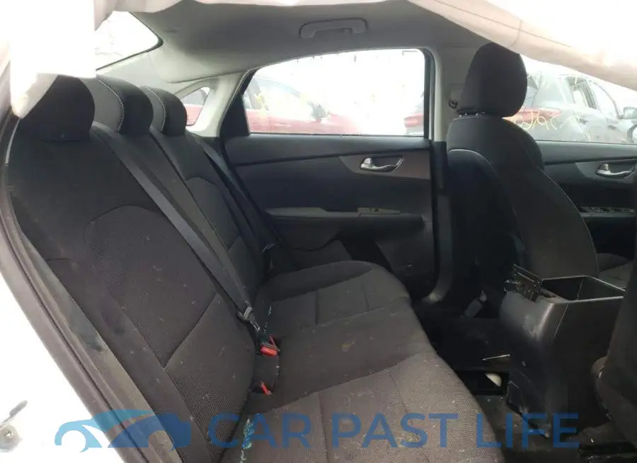 3KPF24AD4LE202400# 6