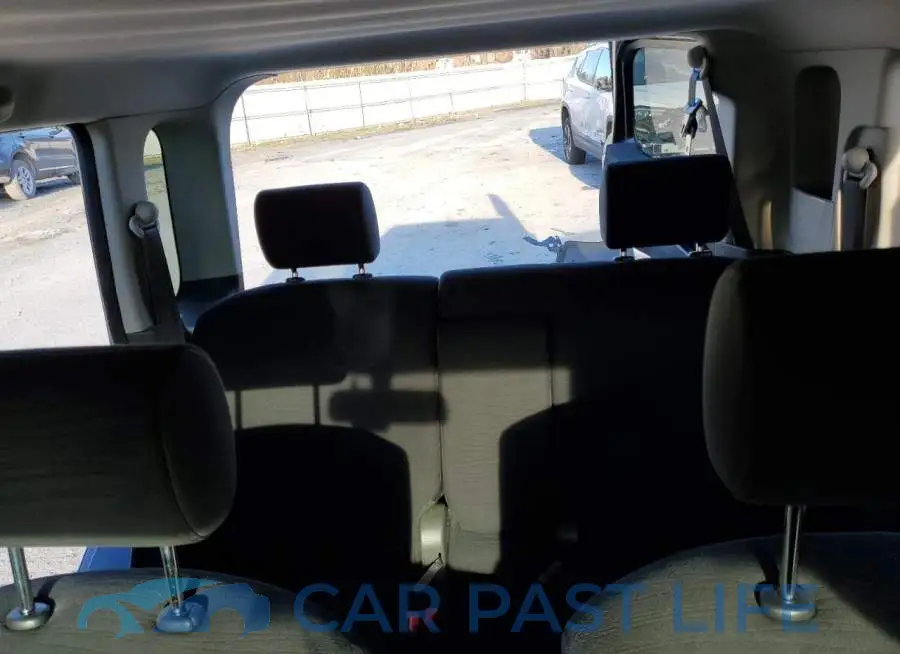 JN8AZ2KR2DT302058# 10