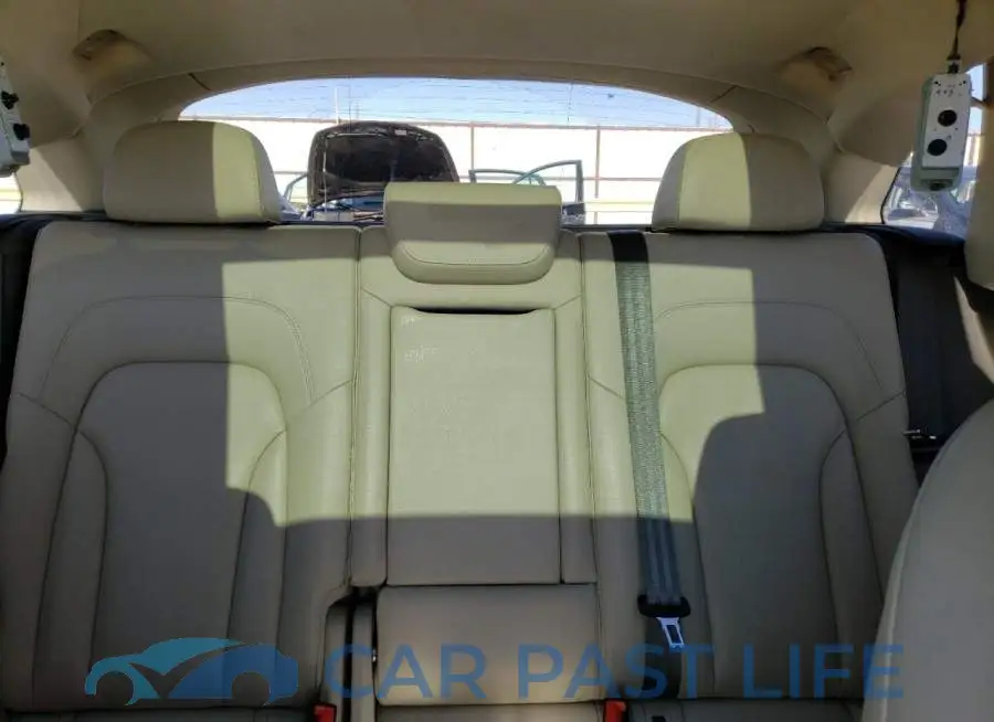 WA1LFAFP1DA101502# 10