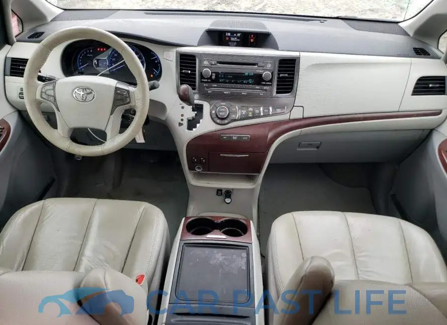 5TDYK3DC4DS333789# 8