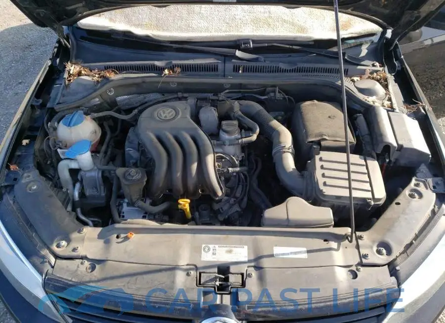 3VW1K7AJ7DM287142# 11