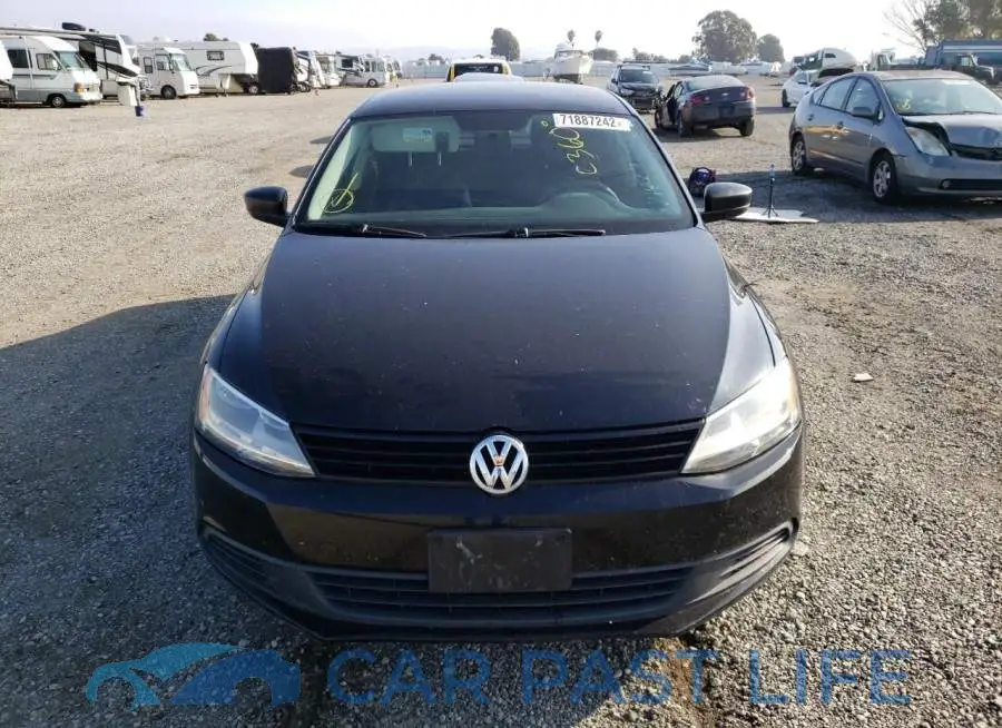 3VW1K7AJ7DM287142# 5