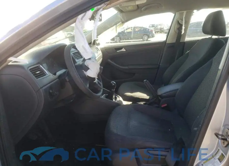 3VW1K7AJ9DM412612# 7