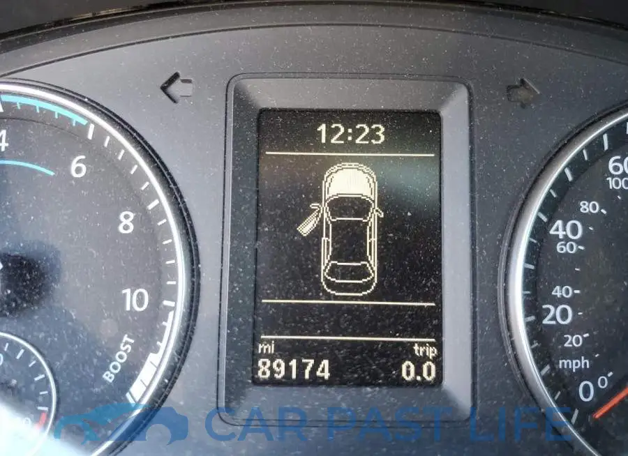3VW637AJ6DM279925# 8