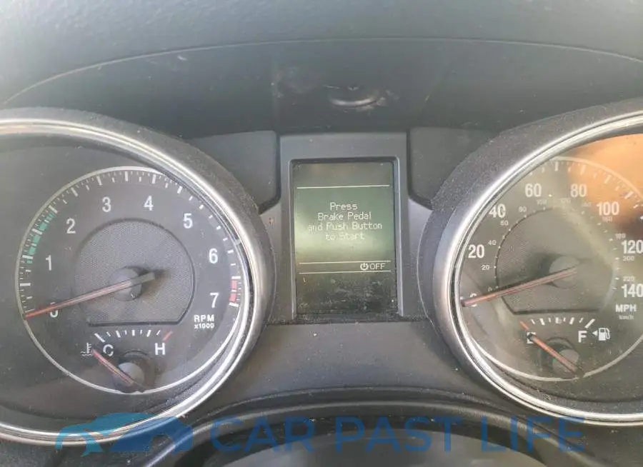 1C4RJFAG3DC581839# 8
