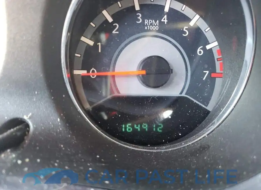 1C3CCBAB3DN648221# 8