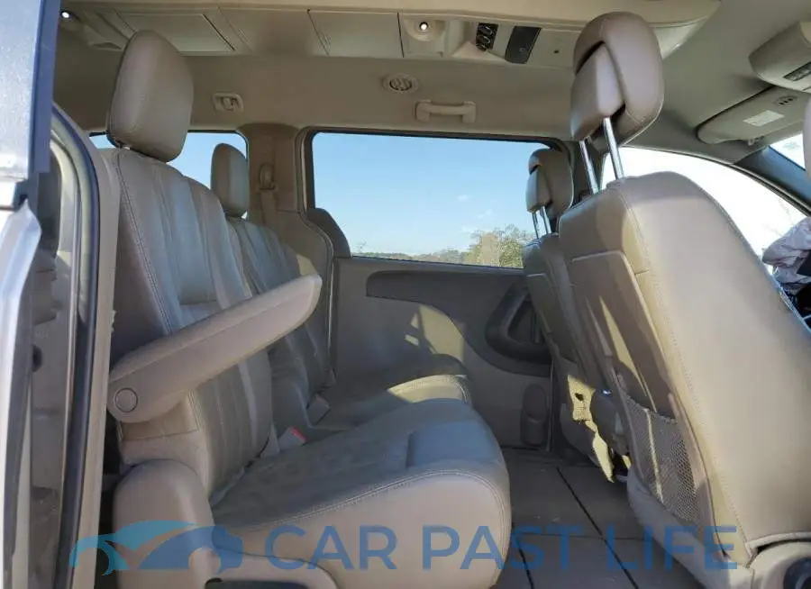 2C4RC1BG9DR713134# 11