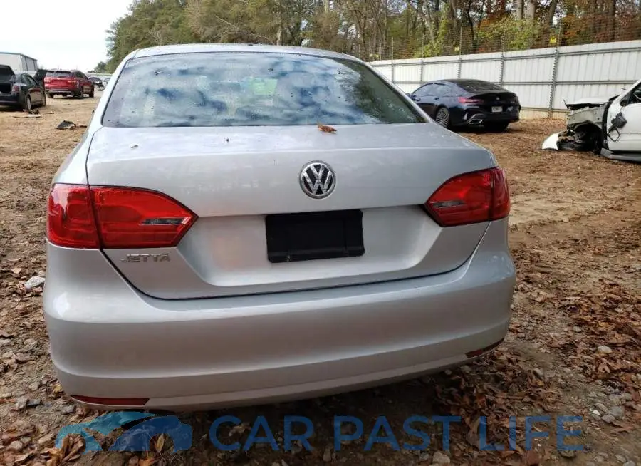 3VW2K7AJ7DM294127# 6