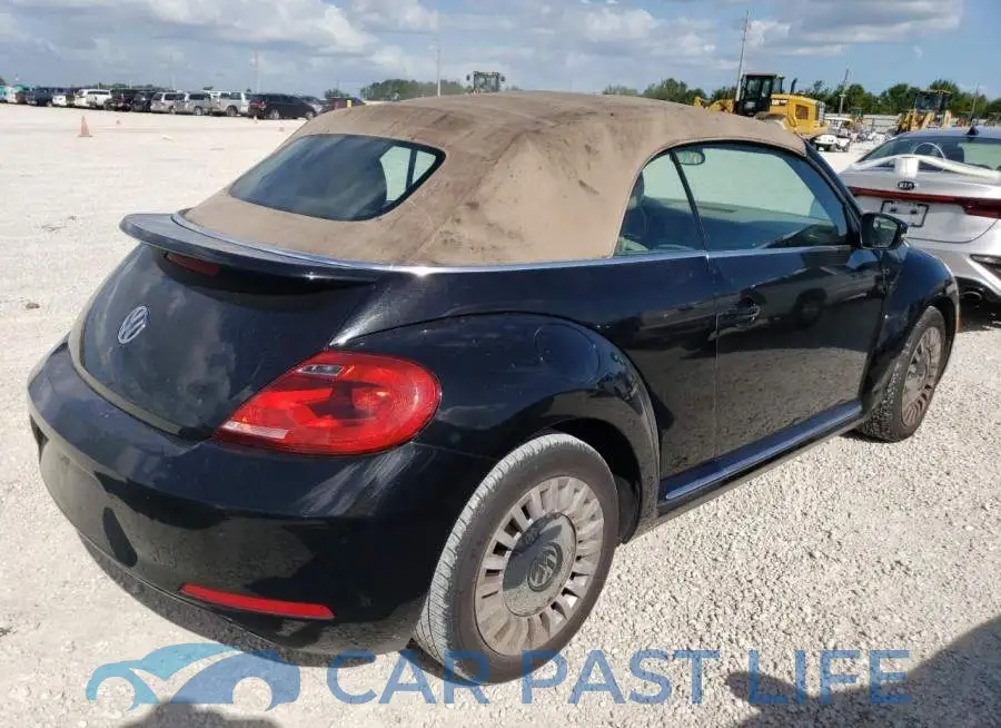 3VW5P7AT1DM811843# 4