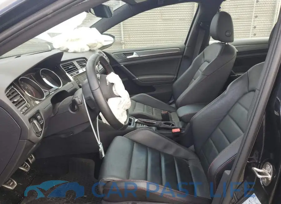 3VW5T7AU7MM010712# 7