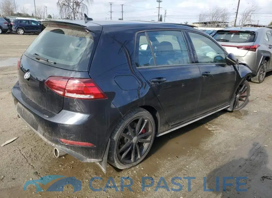 3VW5T7AU7MM010712# 3