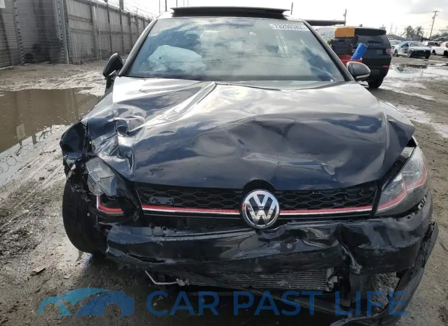 3VW5T7AU7MM010712# 5