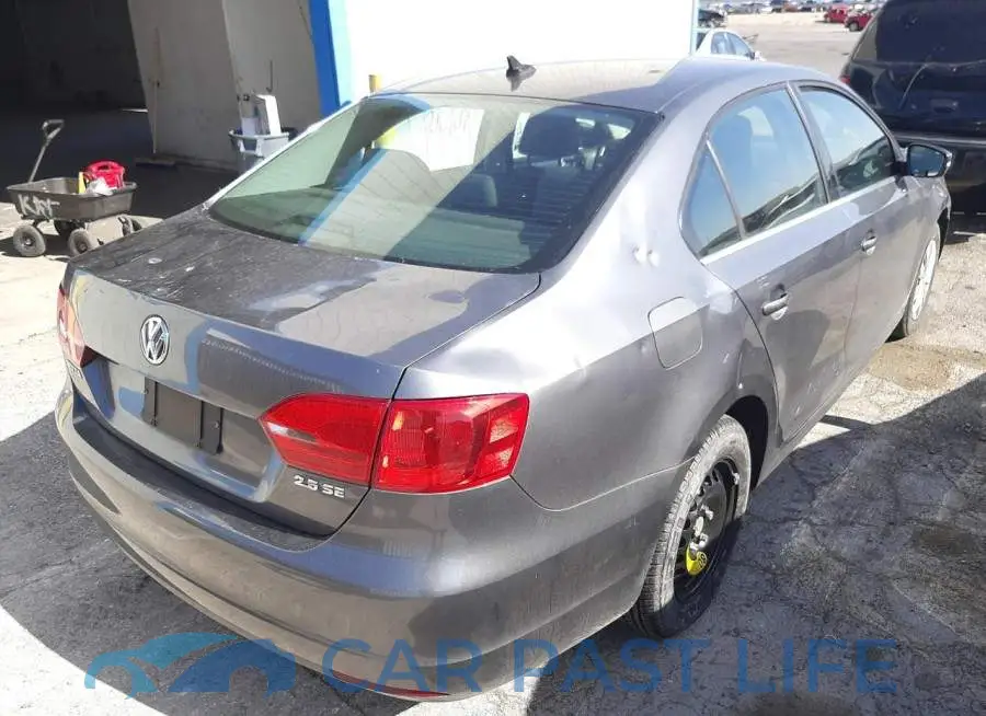 3VWDP7AJ7DM350691# 4