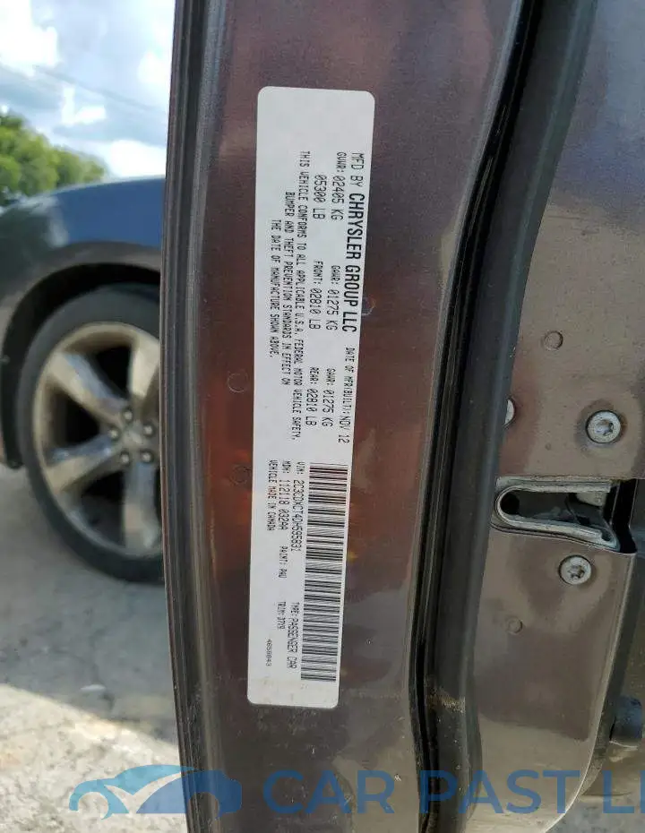 2C3CDXCT4DH595831# 10