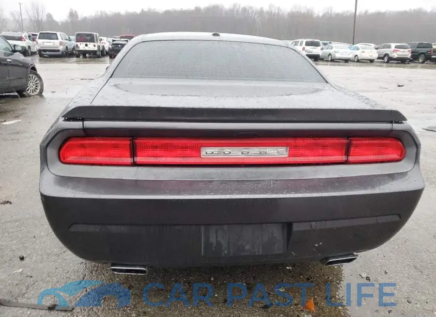 2C3CDYAG4DH570309# 6
