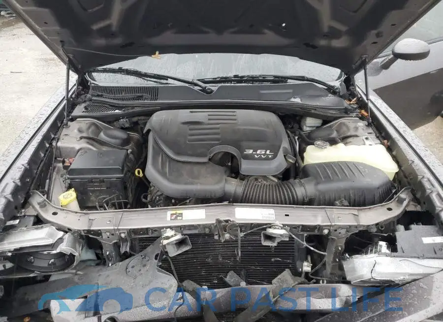 2C3CDYAG4DH570309# 11