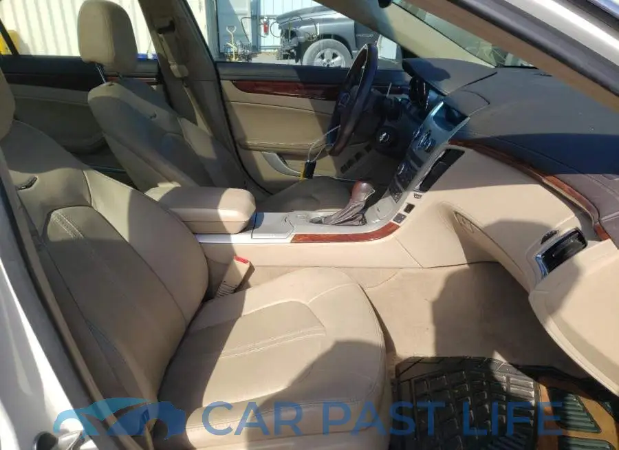 1G6DP5E30D0157193# 5