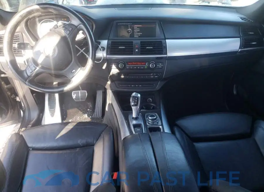 5UXZV8C59DL899135# 8