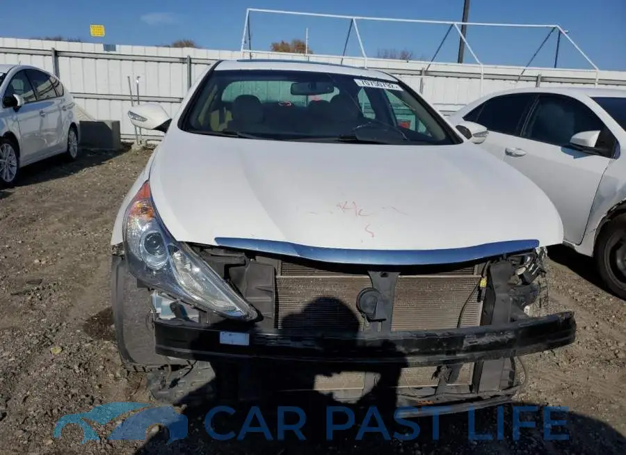5NPEC4AC4DH561081# 5