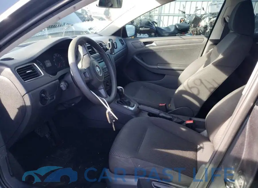 3VW2K7AJ8DM236415# 7