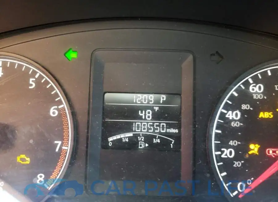 3VW2K7AJ8DM236415# 9