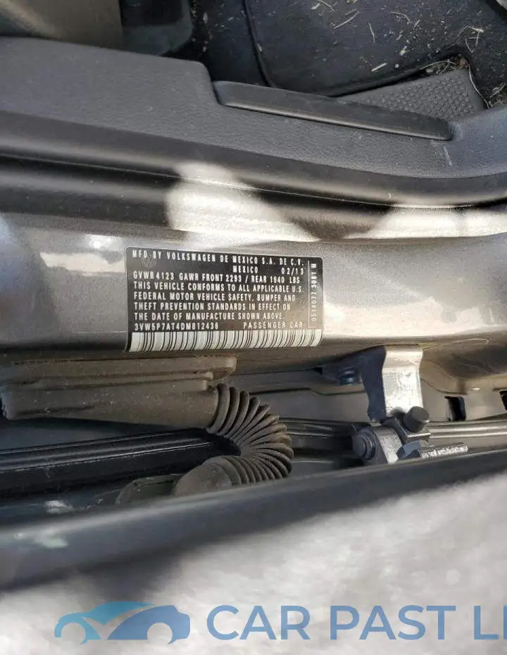 3VW5P7AT4DM812436# 10