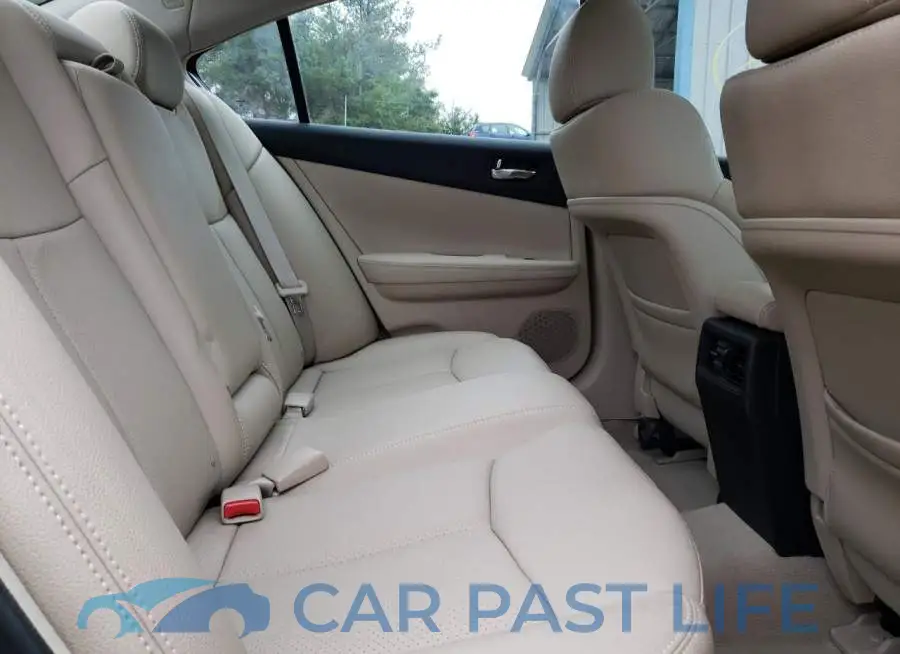 1N4AA5AP3DC815393# 10