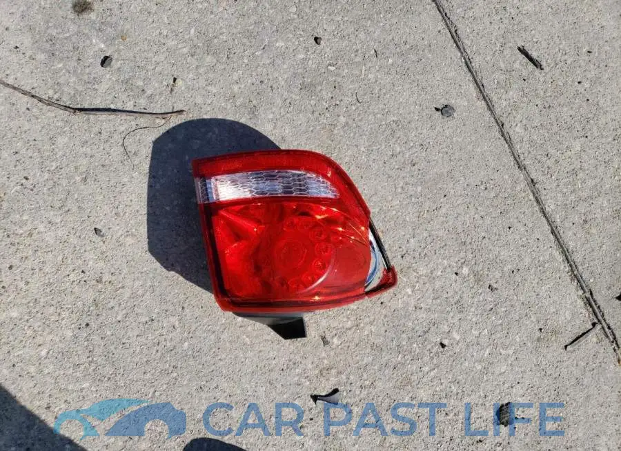 3C4PDCBG6DT572567# 13