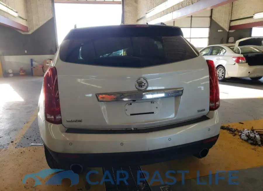 3GYFNCE32DS529944# 6
