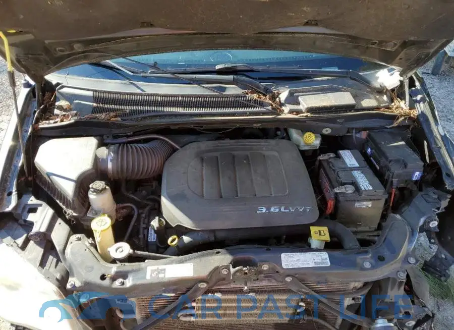 2C4RC1BG9DR620596# 7