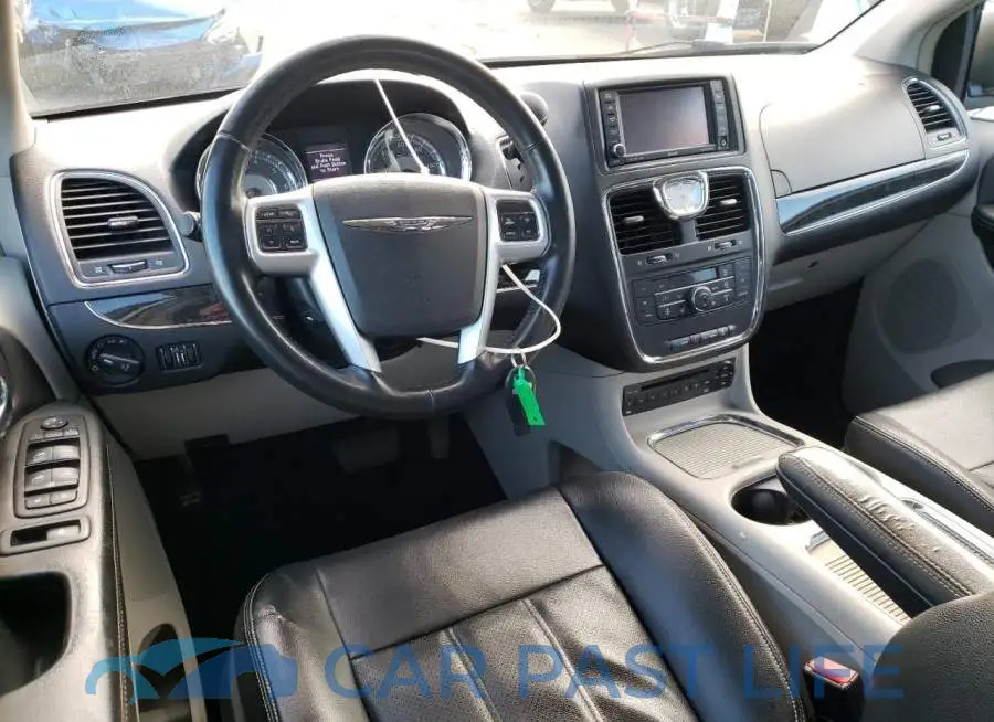 2C4RC1CG7DR570702# 8