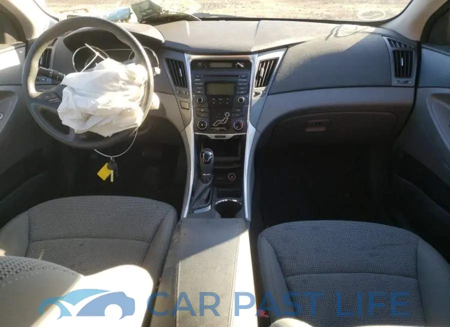 5NPEB4AC2DH692061# 8