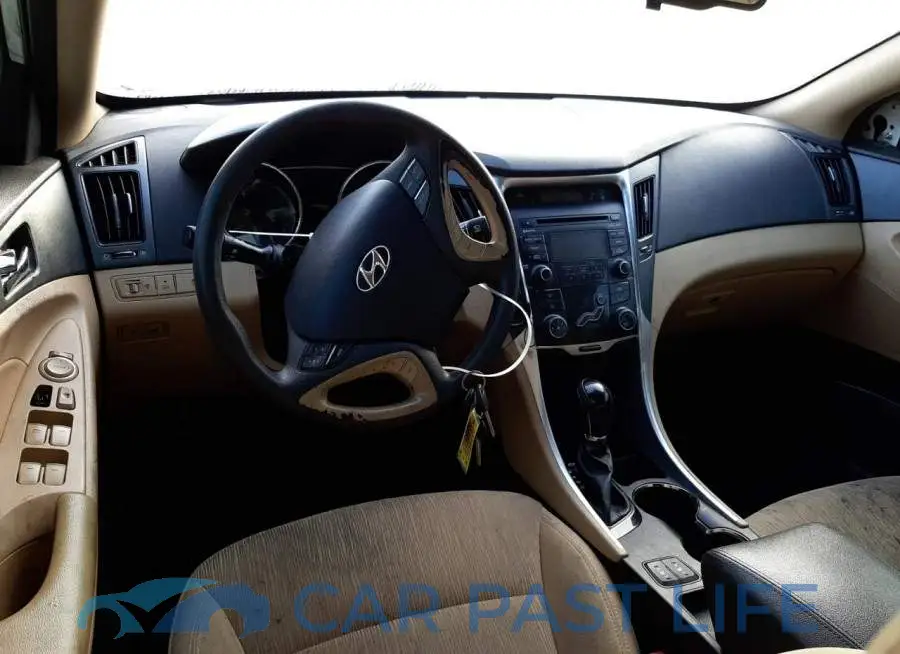 5NPEB4AC6DH729774# 8