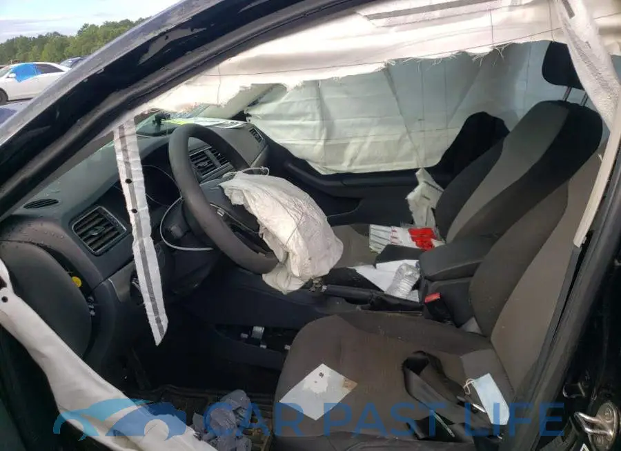 3VW2B7AJ5HM204026# 5