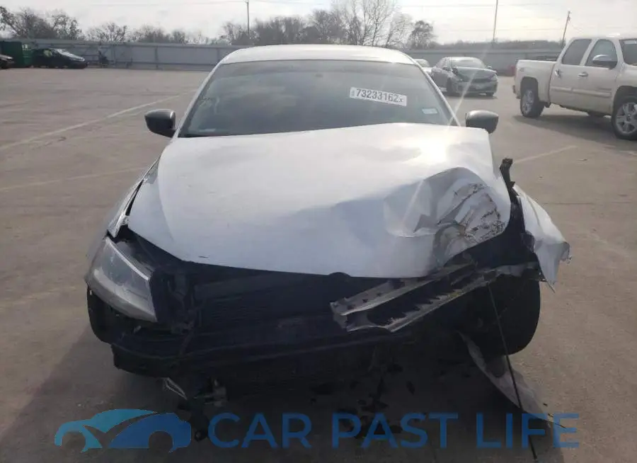 3VW2K7AJ1DM212585# 5