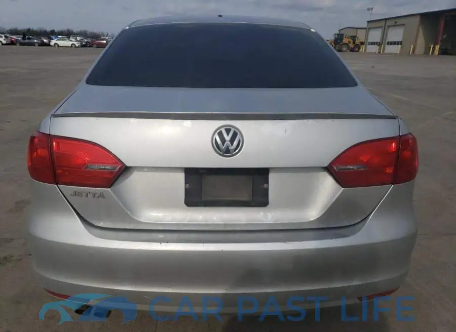 3VW2K7AJ1DM212585# 6