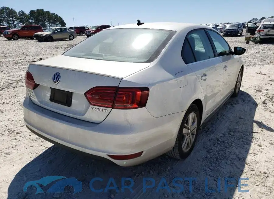 3VW637AJXDM283945# 4