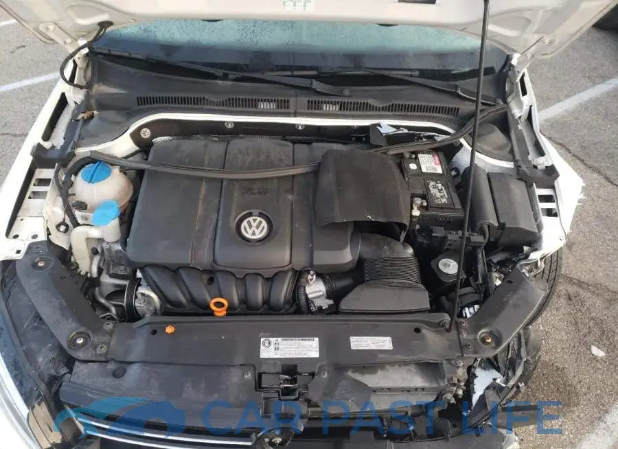 3VWDX7AJ7DM405639# 7