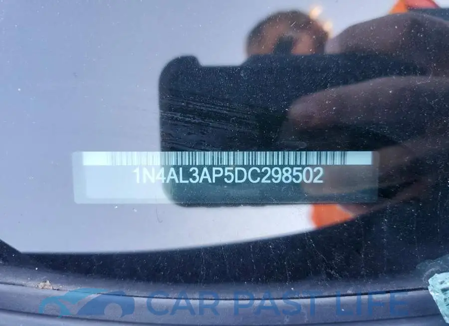 1N4AL3AP5DC298502# 10
