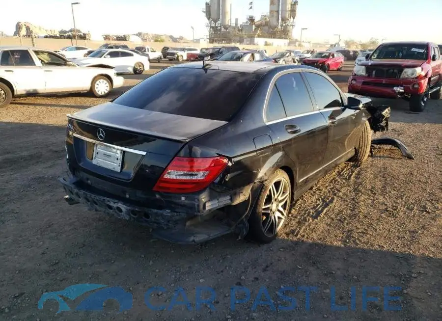 WDDGF4HB9DR268174# 4