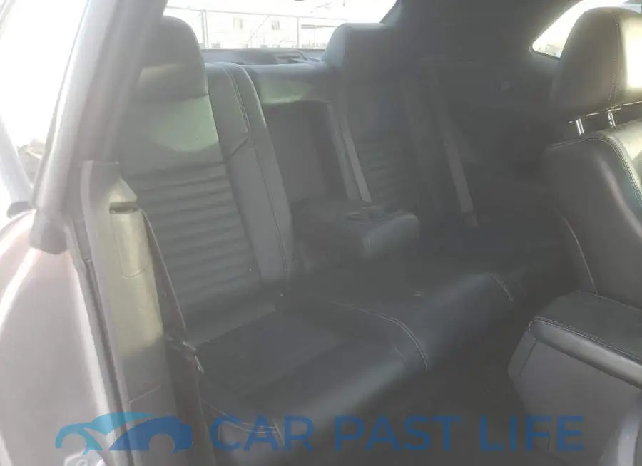 2C3CDYAG2DH742157# 6