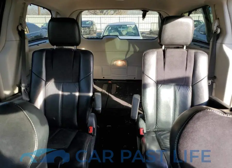 2C4RC1GG2DR690076# 10