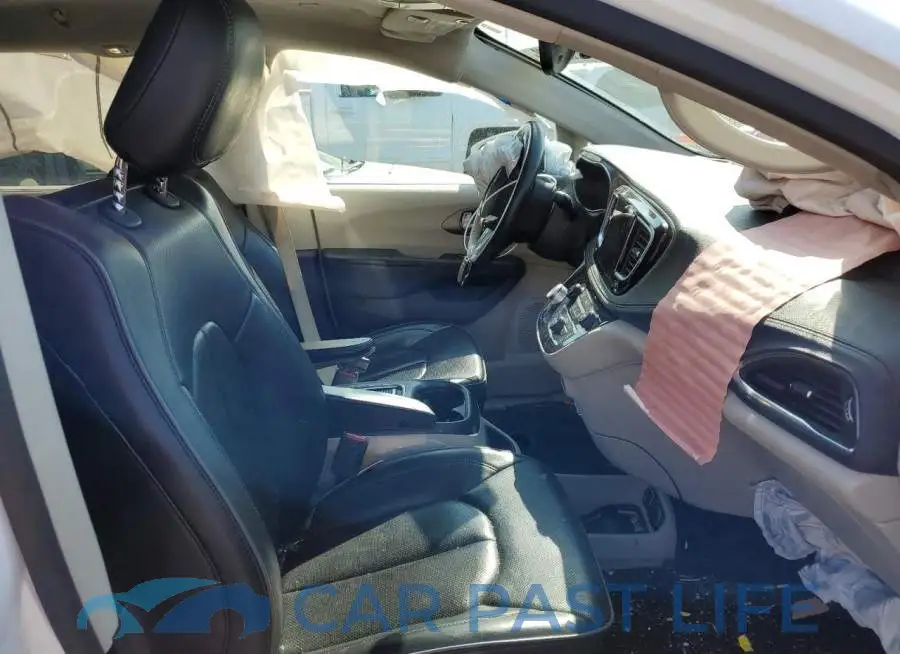 2C4RC1GGXKR604820# 5