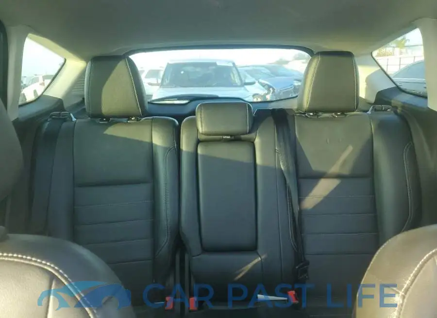 1FADP5BU6DL513046# 10
