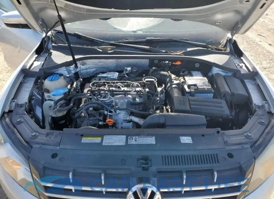 1VWBN7A33DC125944# 7
